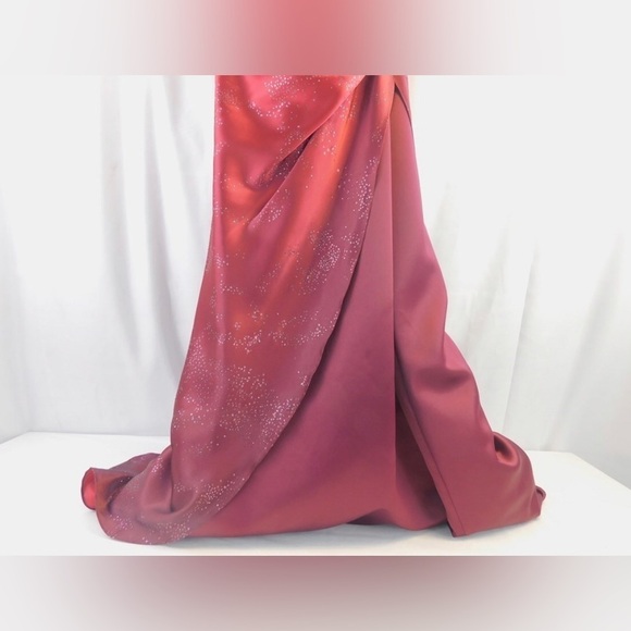 David's Bridal Pink/Purple Strapless Side Ruche Dress, Size: 3 - Picture 3 of 10